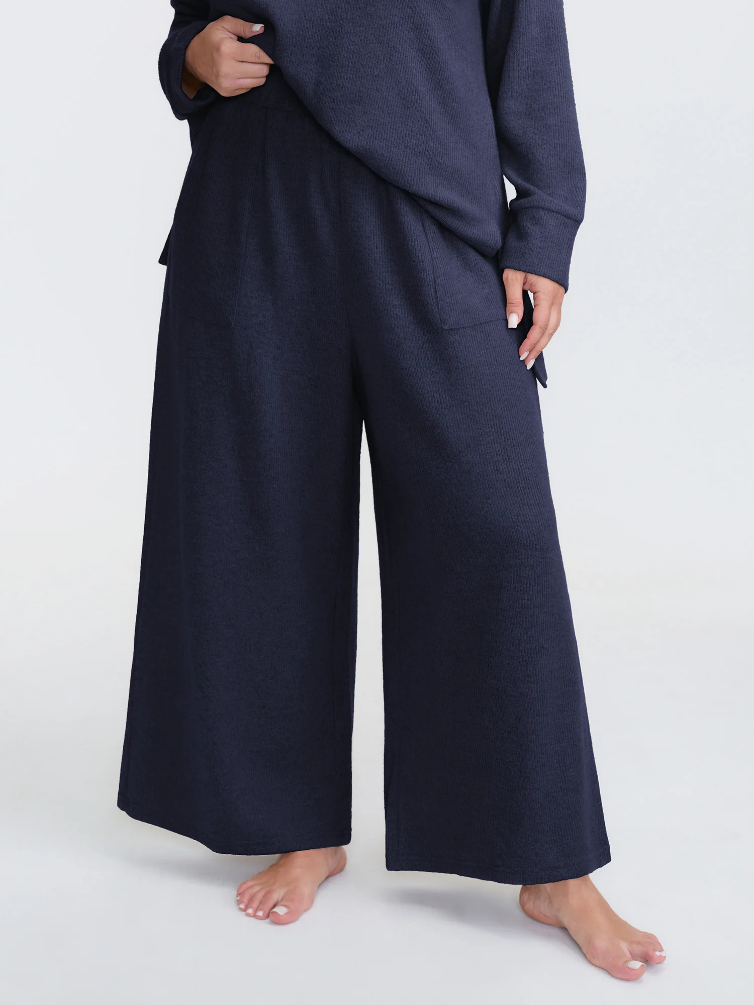 Turtleneck Snuggle-Worthy Loungewear Set - Image 18